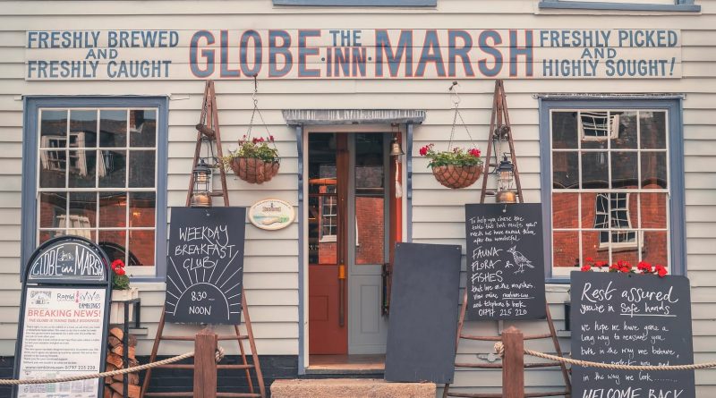 Pub et ambiance britannique, direction le Globe Inn Marsh à Rye dans le Sussex